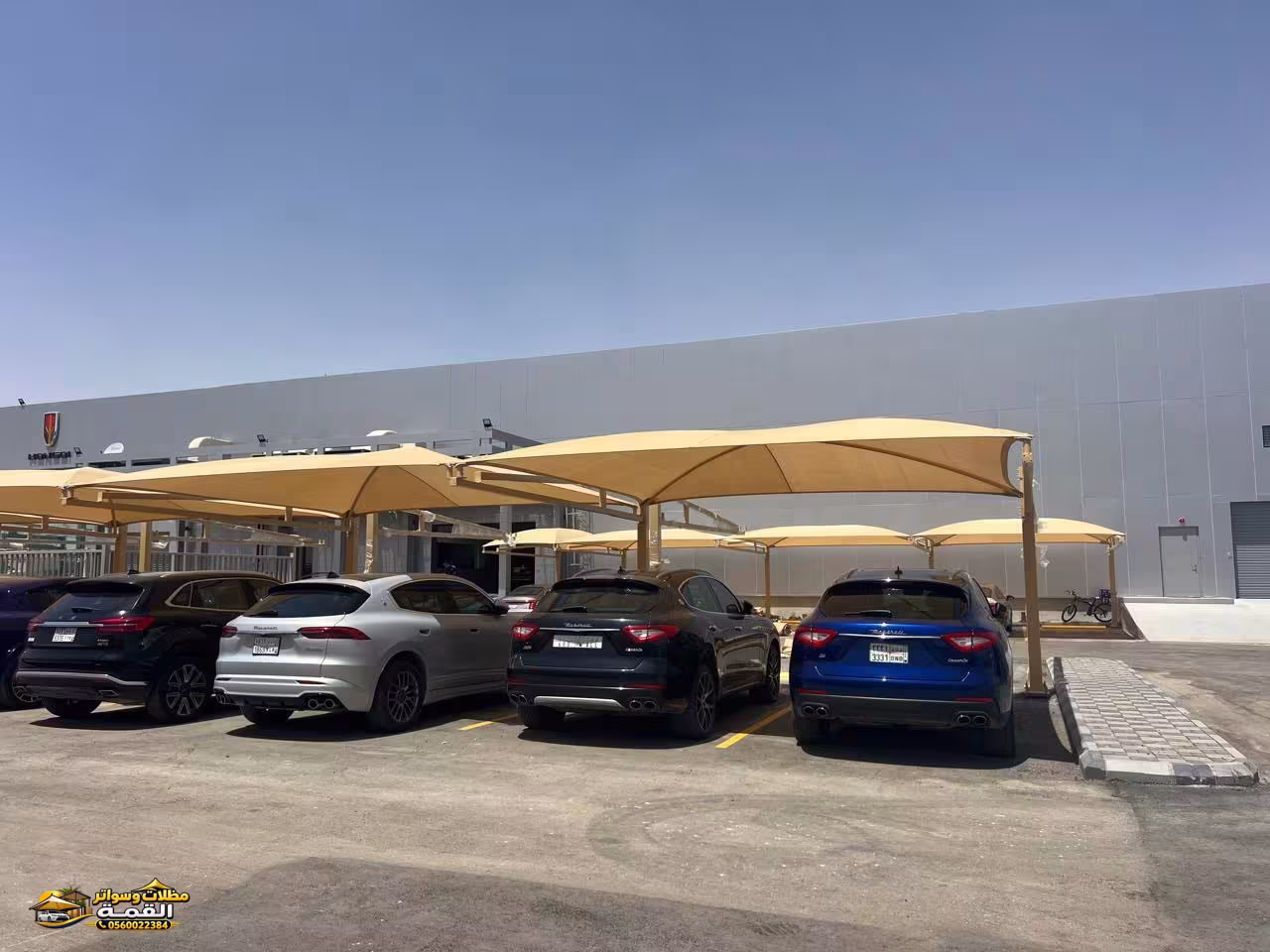 مظلات سيارات