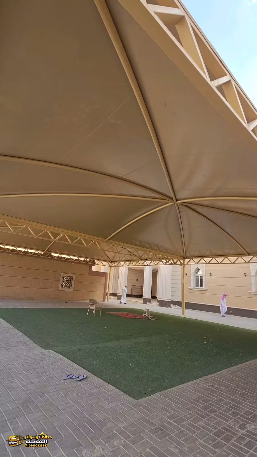 صورة من المعرض