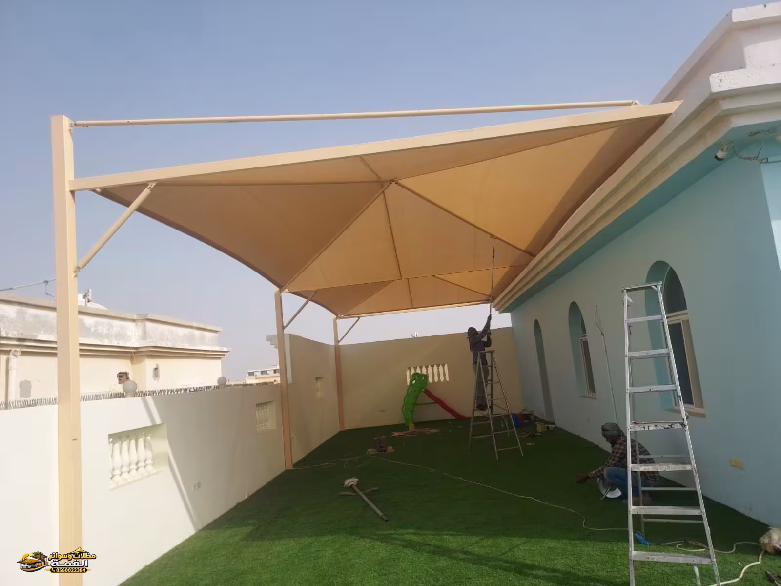 مظلات خارجية